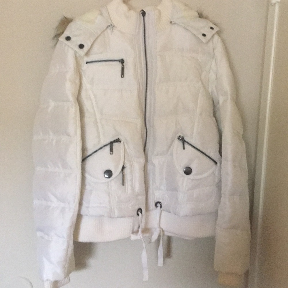 Brand New Snow Jacket Down Feathers With Faux Fur